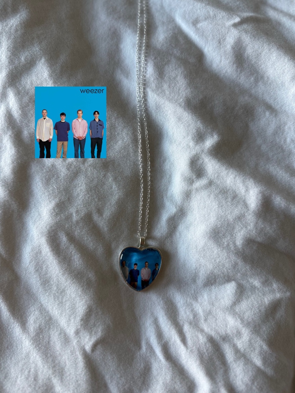 weezer blue album necklace